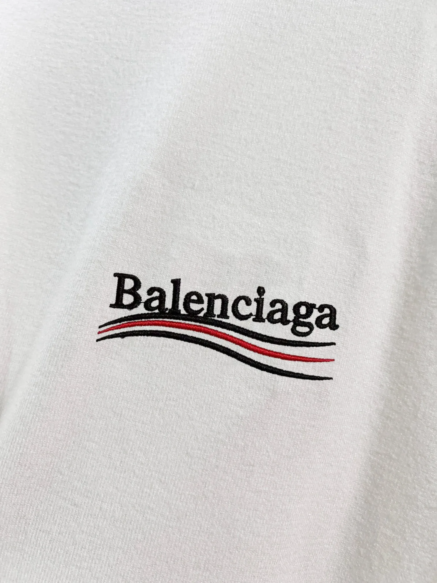 BALENCIAGA* Classic logo 🔥 T ✅ Quality ‼ ● ● 350 ● ● 1：1 ● ●Size：M L XL XXL XXXL